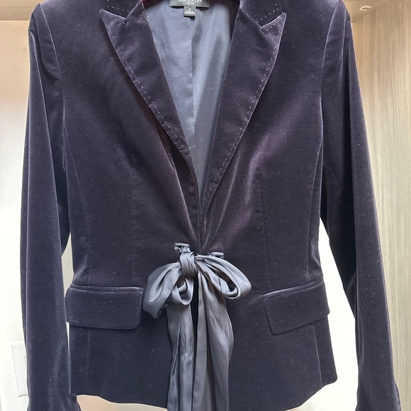 Ann Taylor velvet blazer - Picture 2 of 4
